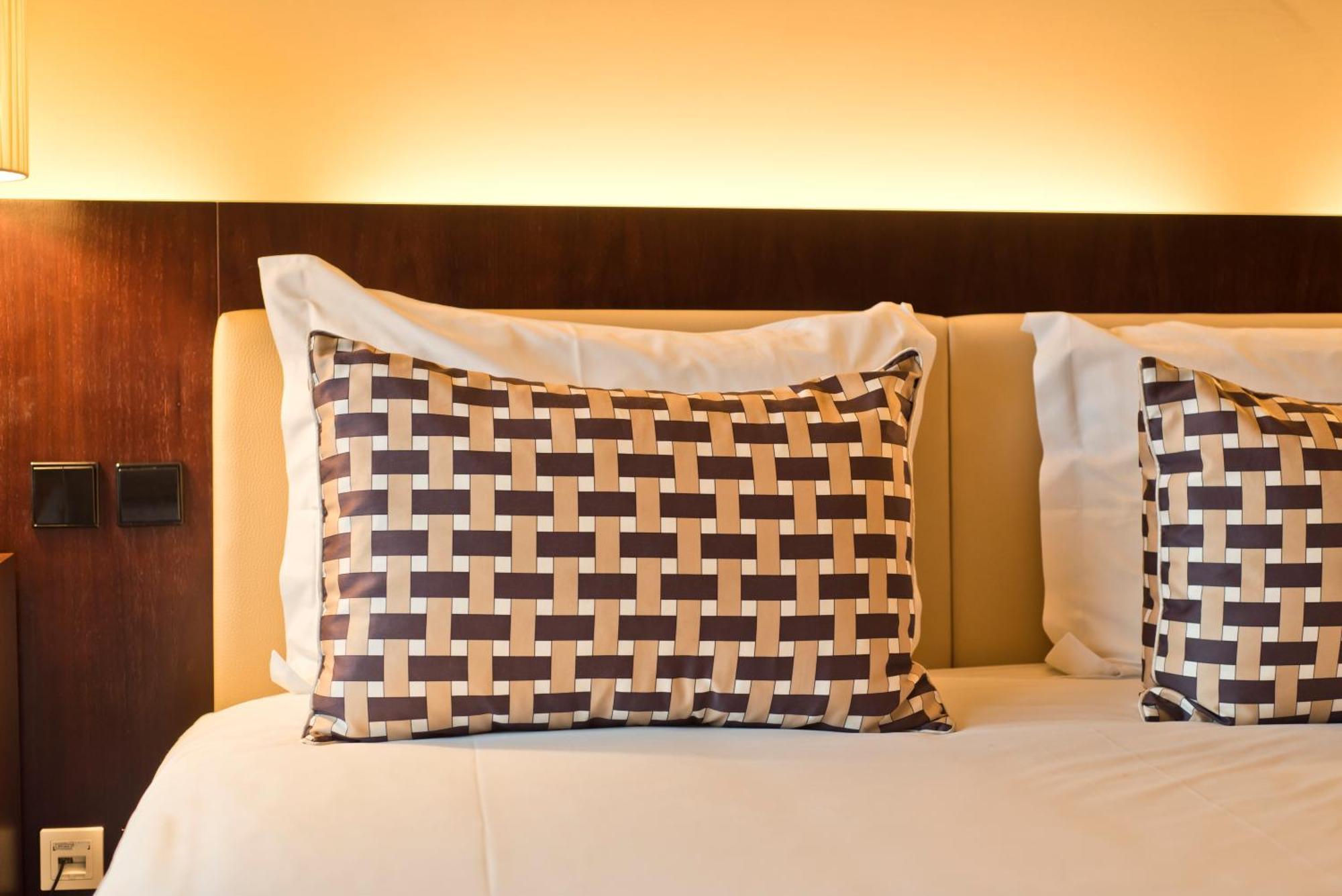 Golden Tulip Sao Joao Da Madeira Hotel Rum bild